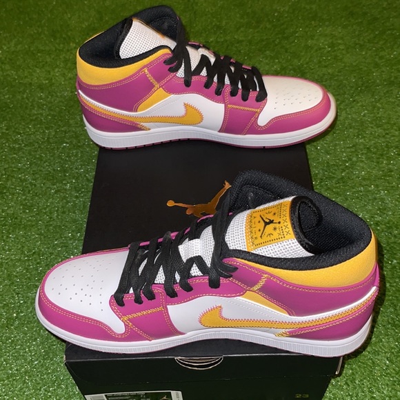 Air Jordan 1 Mid Dia De Los Muertos🆕 - Picture 9 of 12